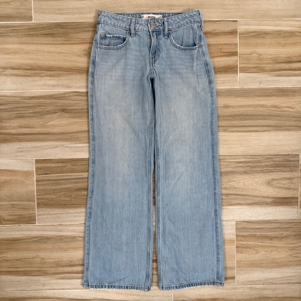 Hollister Light Wash Wide Leg Jeans